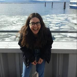 Meet your Posher, Lucy